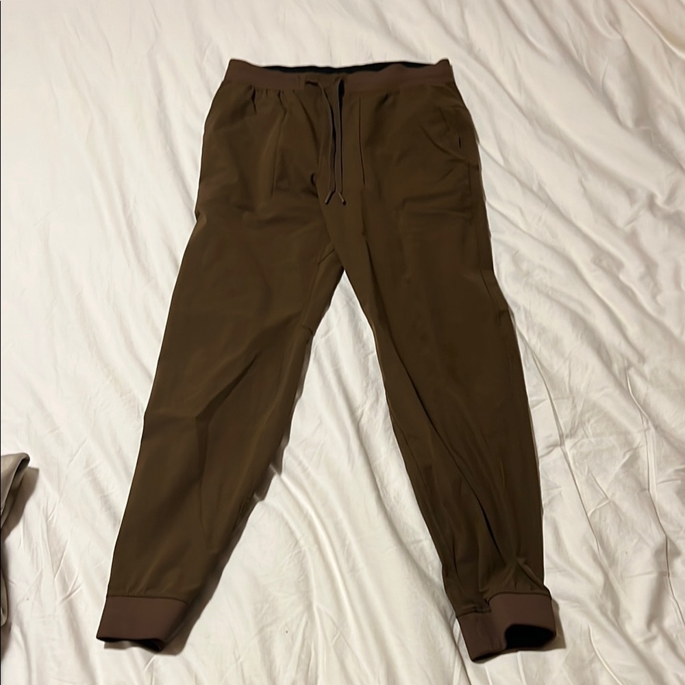 Men's lululemon ABC Brown Jogger Pants